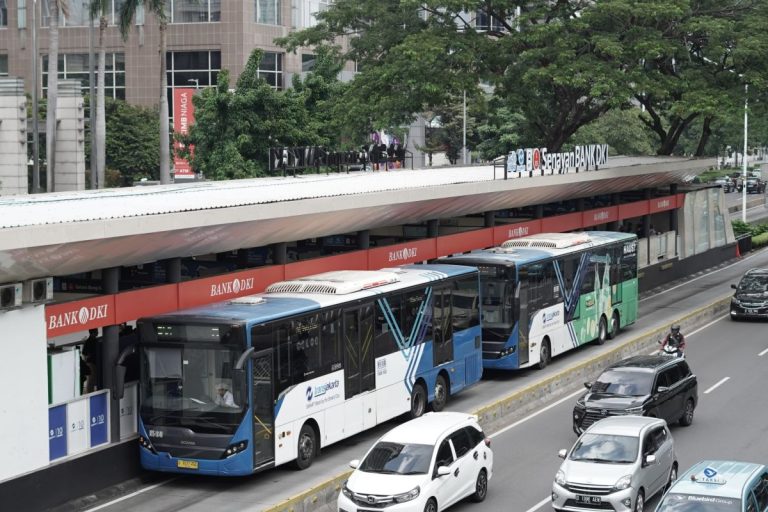 Gaji juga kondisi jadi sopir bus Transjakarta