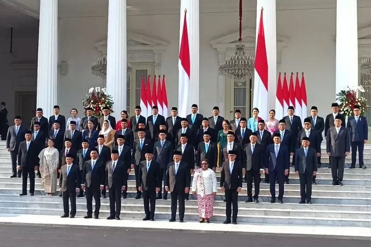 Prabowo berikutnya Gibran Tidak Ikut Foto Bersama 55 Wamen Usai Pelantikan