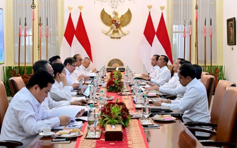 Ratas_Prabowo_dan_Menteri