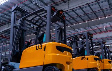 SMIL Anggarkan Belanja Modal Rp200 Miliar untuk 1.000 Forklift Listrik