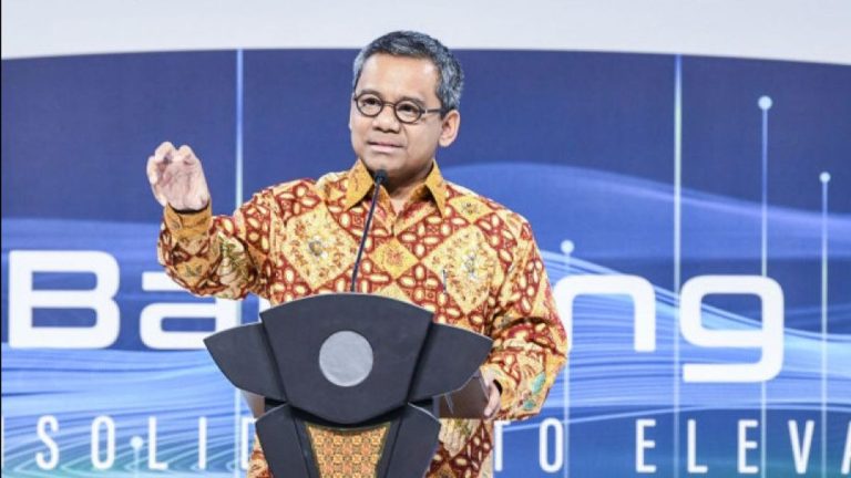 Strategi Ekonomi Suahasil Nazara: Efisiensi APBN dan Kebijakan DHE untuk Pertumbuhan 8%